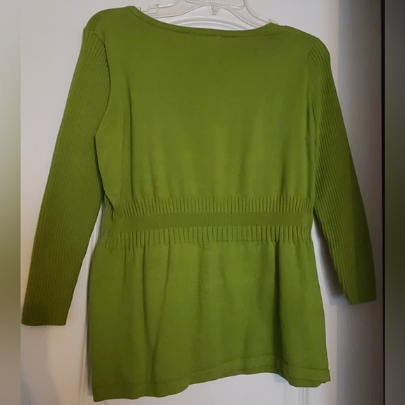 Sweater top - Picture 6 of 6